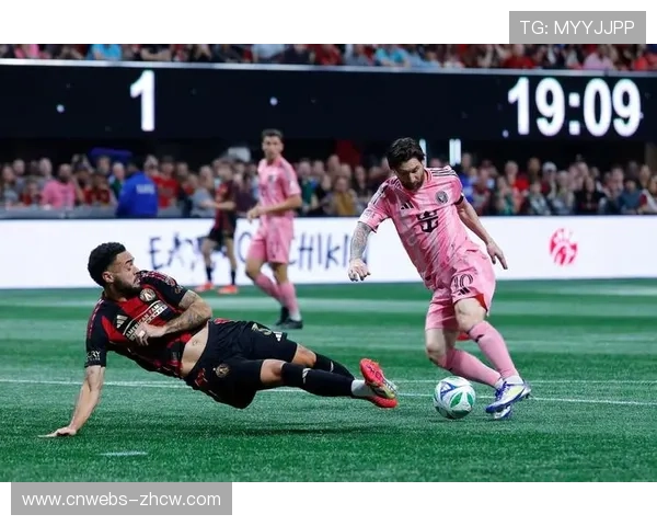 亚特兰大3-2比利亚雷,戈森斯绝杀助晋级 亚特兰大3-2比利亚雷,戈森斯绝杀助晋级