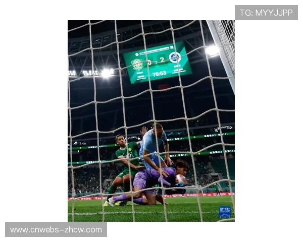 “深圳新鹏城阵容升级，从保级队到搅局者的蜕变”